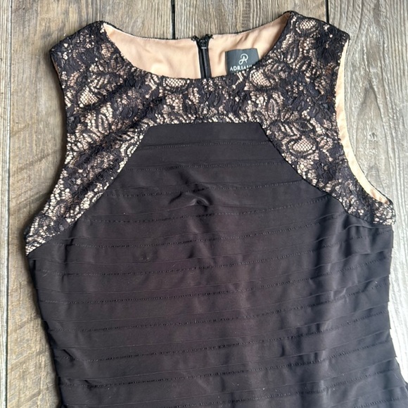 Adrianna Papell Elegant Black Lace Dress size 10 - Picture 2 of 2